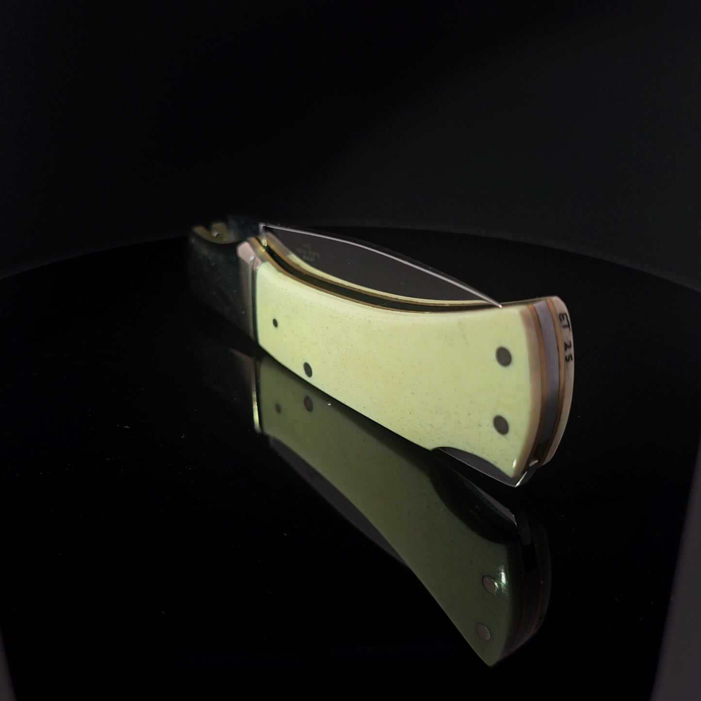 #14 Carved Pocket Knife