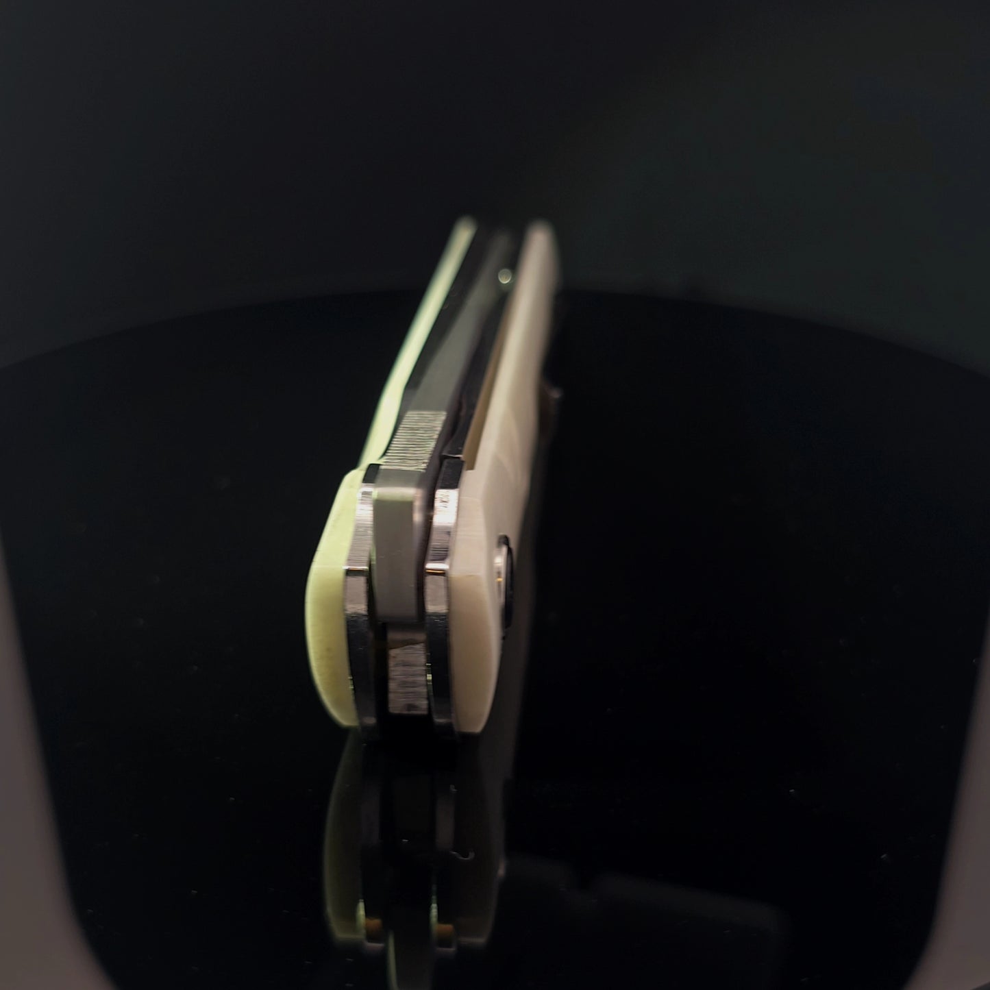 #13 Carved Pocket Knife