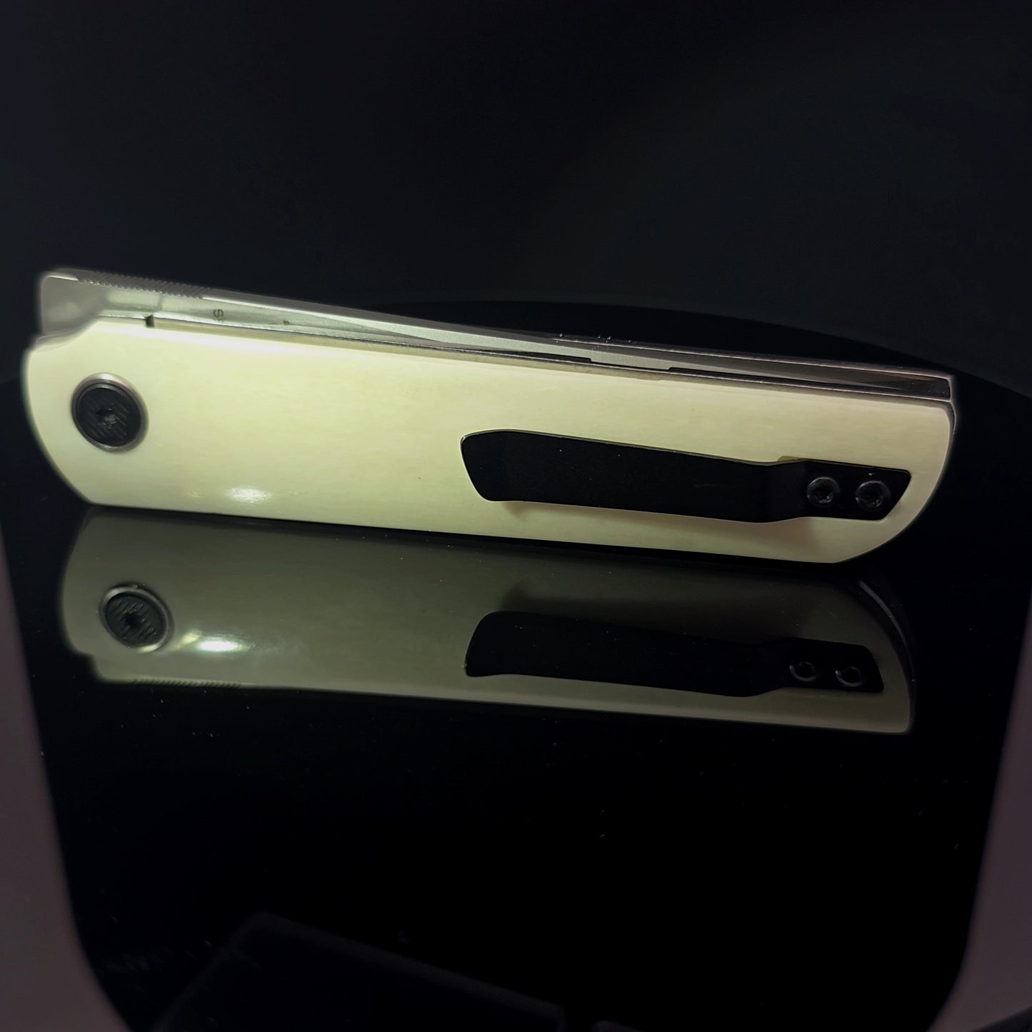 #13 Carved Pocket Knife