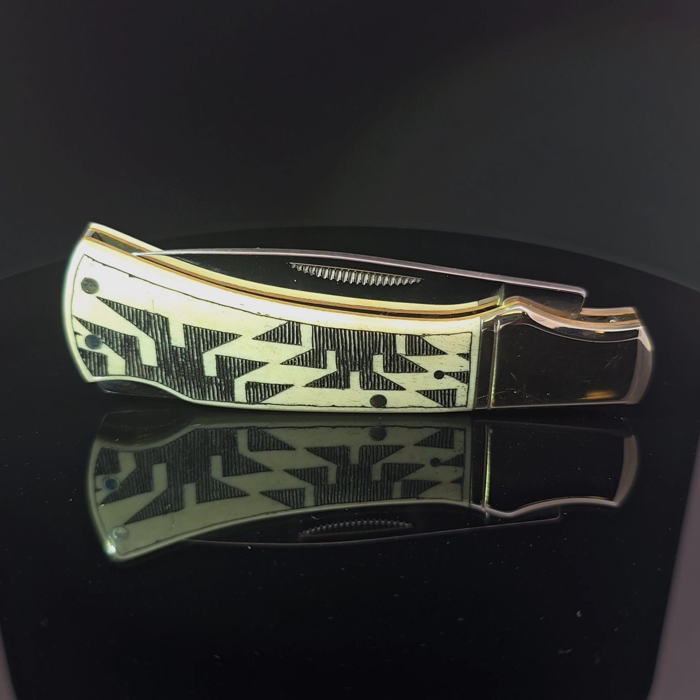 #14 Carved Pocket Knife